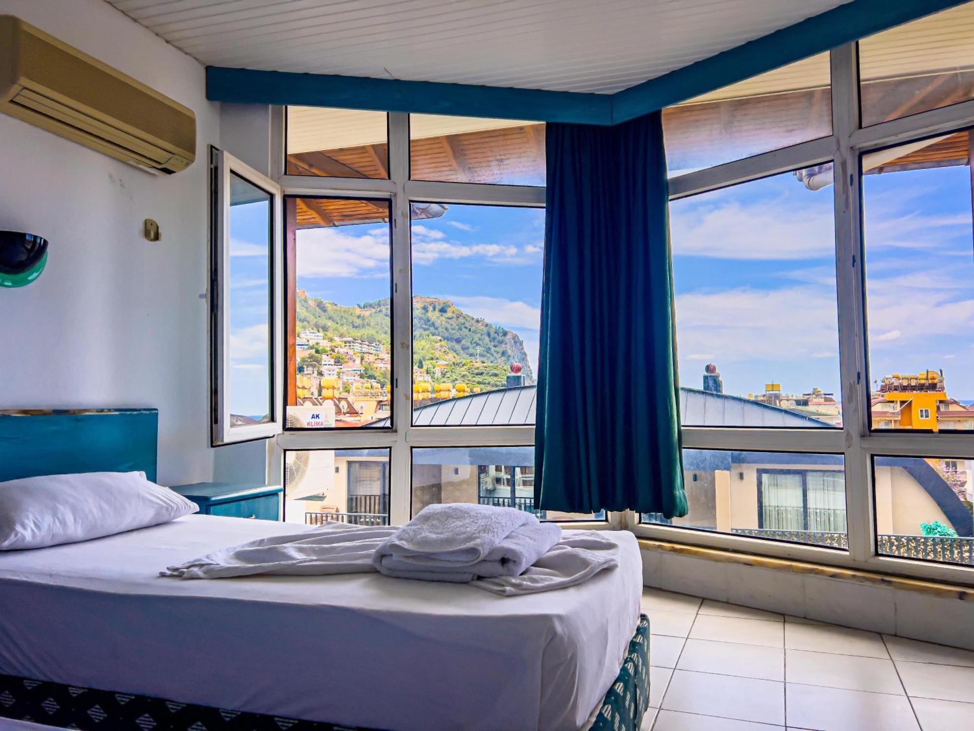 אלאניה Casa Cleo Suit Hotel מראה חיצוני תמונה